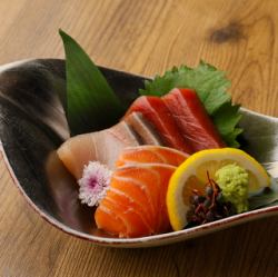 Assorted sashimi (3 kinds)