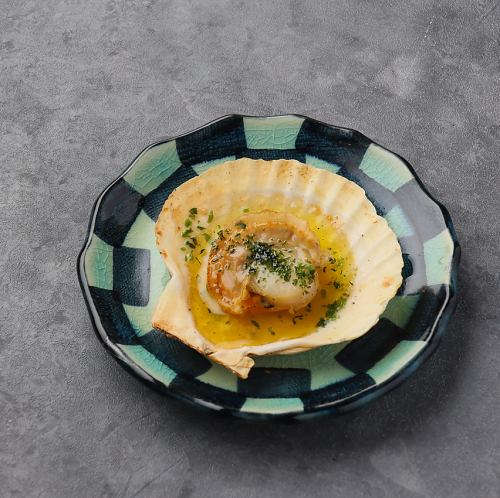 Scallops with shell