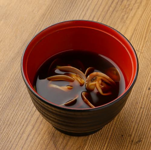 Red miso soup with clams