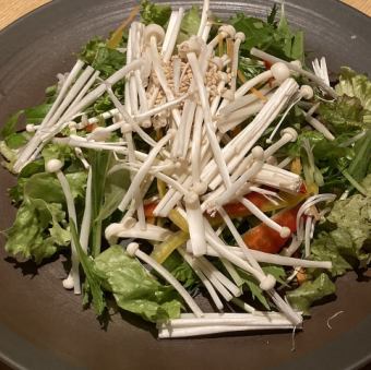 Urara Salad