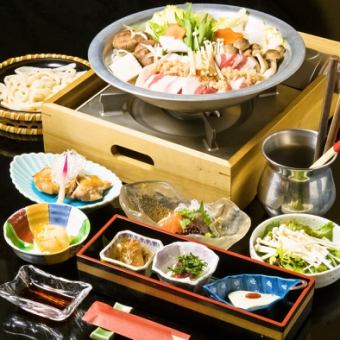 推薦用於各種宴會！電視中介紹的人氣生薑火鍋【鬆套餐】共7道菜品5,500日元（含稅）
