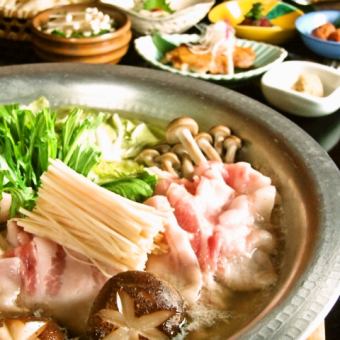 Recommended for all kinds of banquets! Popular ginger hotpot that was featured on TV [Plum course] 7 dishes total 4,180 yen (tax included)