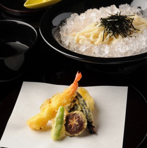 ★讃岐系のモチモチした食感のおうどん★