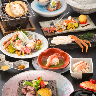 活ずわい蟹と活毛蟹・至高の逸品コース(2名様より) 全11品 61600円(税込)