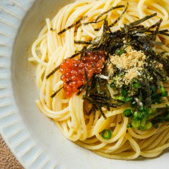 からすみといくらのバター醤油の和パスタ