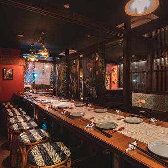 Great atmosphere.A semi-private room in a stylish Japanese-style space♪ Leave your parties such as girls' night out, class reunions, and various banquets to Warakado!