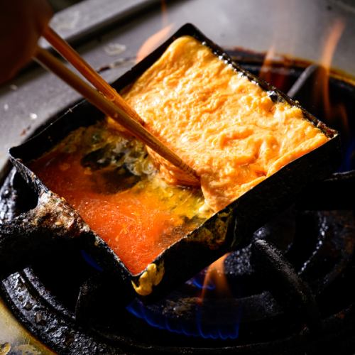 브랜드의 계란 '맥시맘 고타마고'를 사용하고 있습니다.새빨간 황신과 진한 맛을 부디