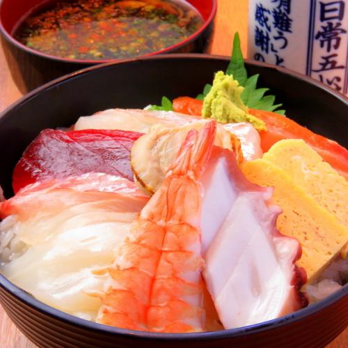 ランチメニューも豊富にご用意！