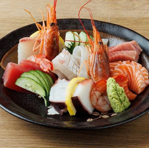 Eight kinds of fresh seasonal fish and soulful dishes