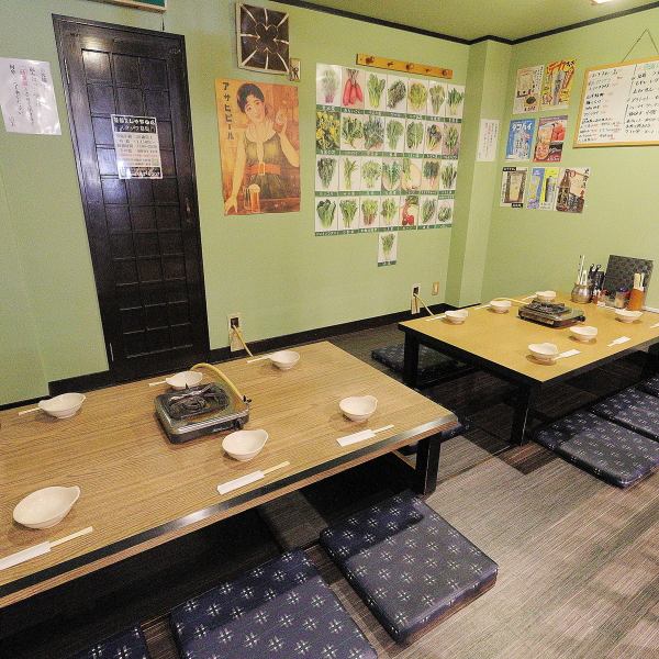 We also accept reservations for seats only.