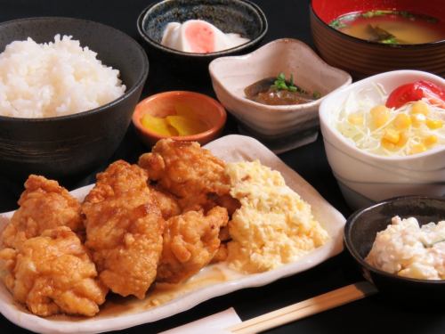 Chicken Nanban set meal (with drink bar) *Free refills of rice and miso soup♪