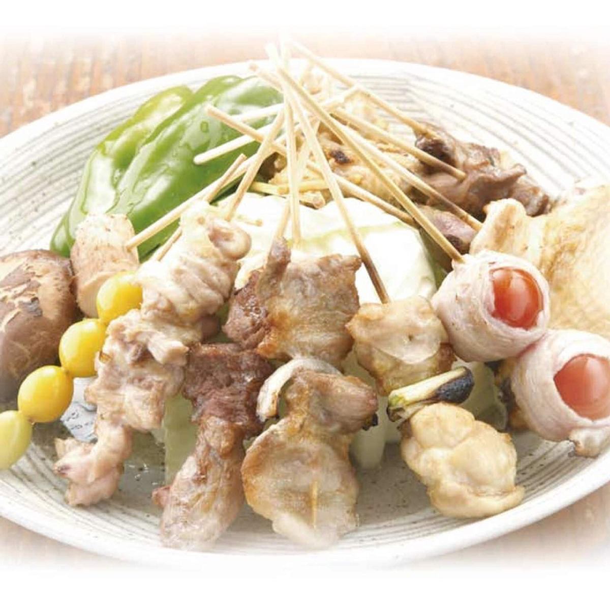 A restaurant where you can enjoy our specialty skewers and meat sashimi at a reasonable price!