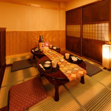 【30名様団体席完備】30名様までの大宴会も大歓迎♪広々としたお席で思いでに残るご宴会をお愉しみ下さい。当店は内装にもこだわり疲れを癒す空間造りでおもてなし致します。落ち着いた空間でお勤め先でのご宴会はもちろん、同窓会,誕生日のお祝い等特別な日のお食事にも◎スタッフ一同心よりご来店お待ちしております。