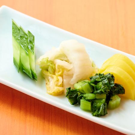漬物の盛り合わせ
