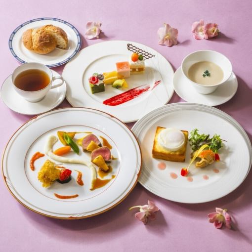 平日・女性限定「マダムランチ」