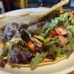 鉄板ダブルチーズタコス