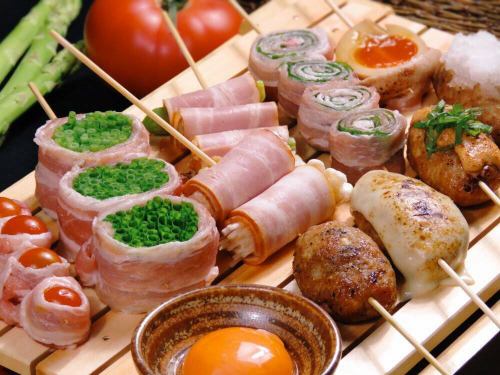 串焼き・名物特製つくねなどもご用意あり!