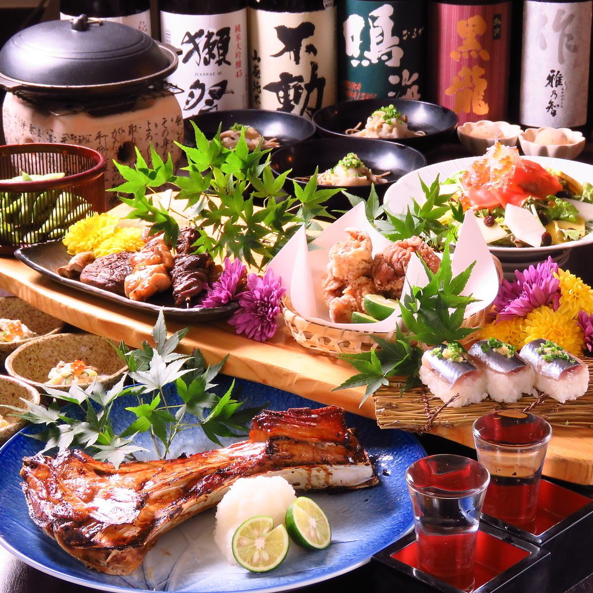可以品嚐到四季變化美食的宴會套餐3000日元起♪有半包間和挖席！