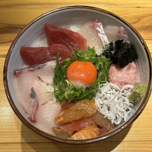 海鮮丼定食