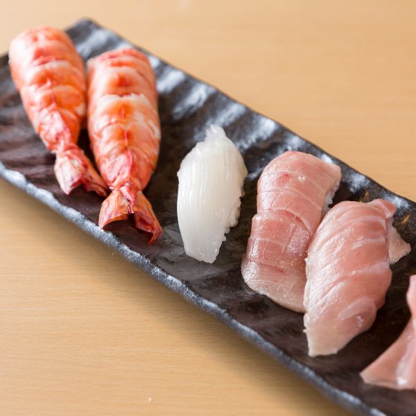 【鮮度抜群】贅沢ネタを味わう本格お鮨が1,300円(税込)～楽しめる！