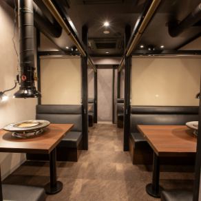 【26名様までの宴会も可能です】宴会にぴったりの堀ごたつ個室。最大26名様ほどの宴会のご対応も可能です◎お気軽にお問い合わせください。