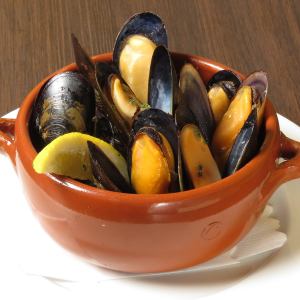 ムール貝の白ワイン蒸し