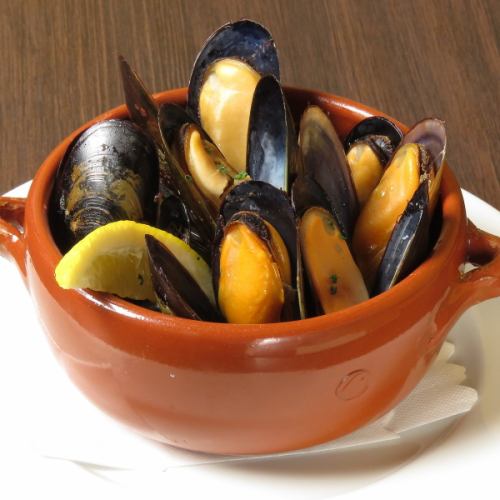 ムール貝の白ワイン蒸し