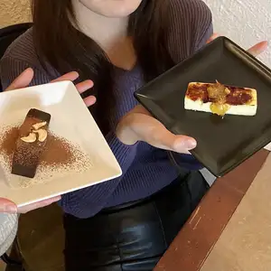 濃厚チョコケーキ ナッツクリーム