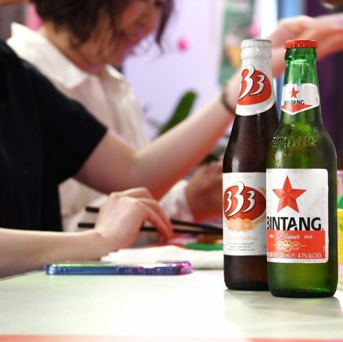 A wide selection of alcohol♪ In a food stall atmosphere