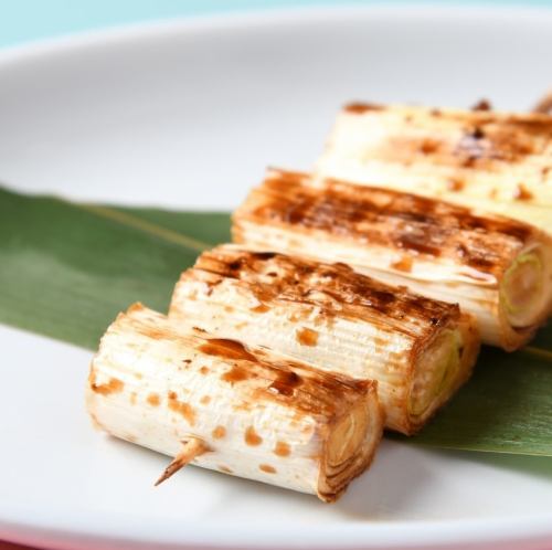 White onion skewer (1 skewer)