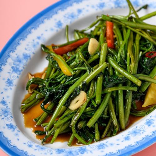 Stir-fried water spinach