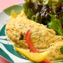 ガパオ肉入りアジア風オムレツ