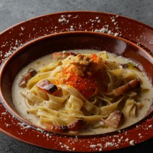 송로 버섯 빵 체타와 이쿠라 운탄 크림 소스