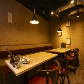 【단체님도 환영◎】인원수에 맞추어 조정 가능한 테이블석을 준비하고 있습니다!