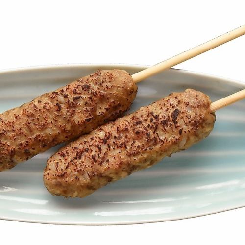 コリコリなんこつ入り牛たんつくね(1本)