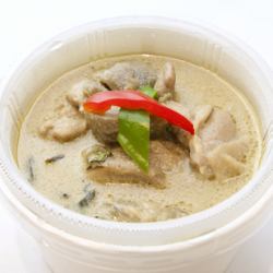 Green curry bento with jasmine rice