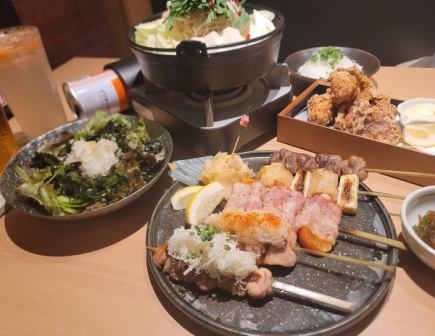もつ鍋+串焼き★全11品★【2h飲み放題付】もつ鍋中心の串焼き5本付いた贅沢な満腹コース。