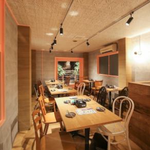 3Fテーブル席♪テーブルをつけてフロア貸切で約25名様で宴会や様々なシーンに対応！是非ご相談ください！【高槻市/高槻駅/韓国料理/韓国/食べ放題/飲み放題/食べ飲み放題/貸切/合コン/サムギョプサル/誕生日/女子会/記念日/チーズ/チキン/デート/居酒屋/個室/鍋/チュクミ/チーズダッカルビ/スンドゥブ/韓国海鮮鍋/】