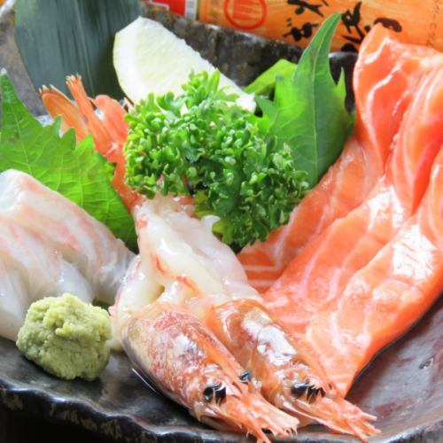 [Feel the season with your eyes and tongue!] Today's sashimi