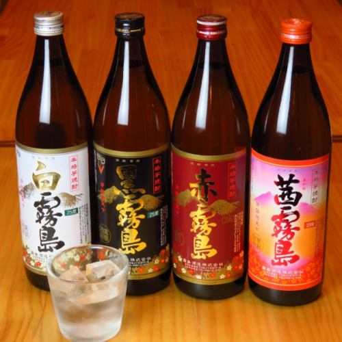 焼酎などお酒も取り揃えています。