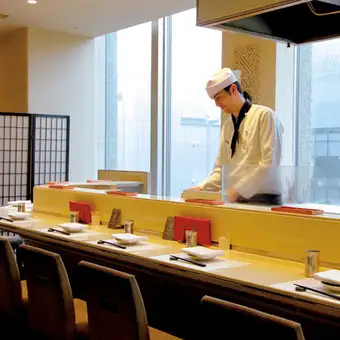 Our most popular choice: [Stop-by-order Omakase Course] Includes your choice of welcome drink! Starts with 10 bottles.