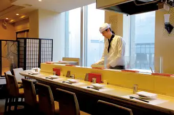 Our most popular choice: [Stop-by-order Omakase Course] Includes your choice of welcome drink! Starts with 10 bottles.