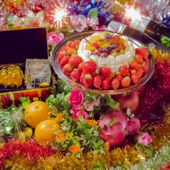 誕生日・記念日のお客様には無料でプレート・ケーキをサービス☆