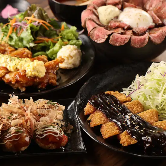 2022年10月29日オープン！絶品ローストビーフをご用意♪夜はお酒も飲めますよ！