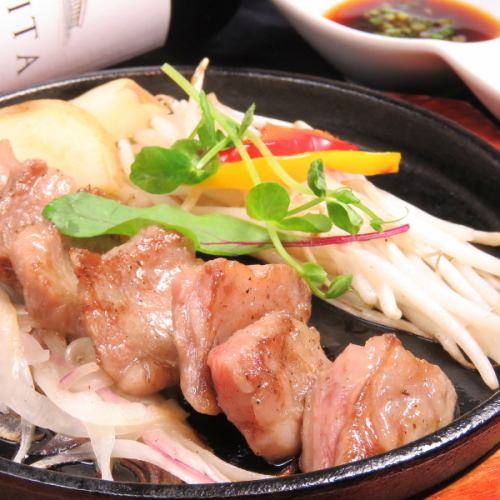 上カルビ(三角バラ）
