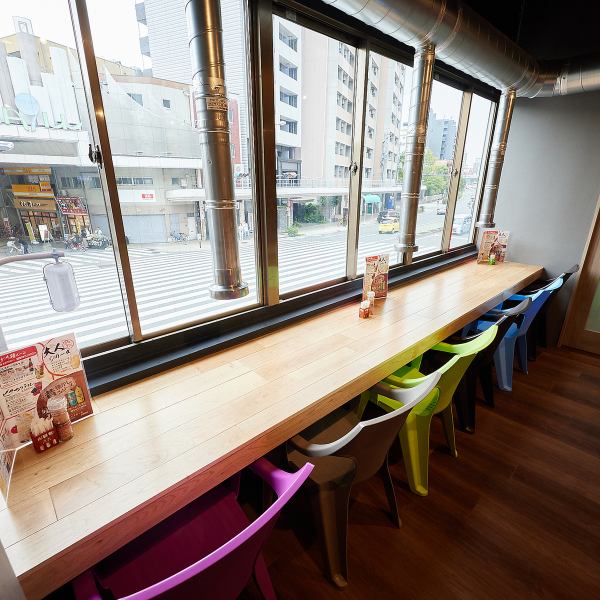 <2F Counter Seats> We have counter seats available at the back of the store.You can spend a comfortable time with the casual interior ♪ It is easy for even one person to come in and enjoy Yakiniku without worrying about those around you.