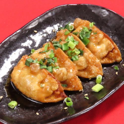 揚げ餃子