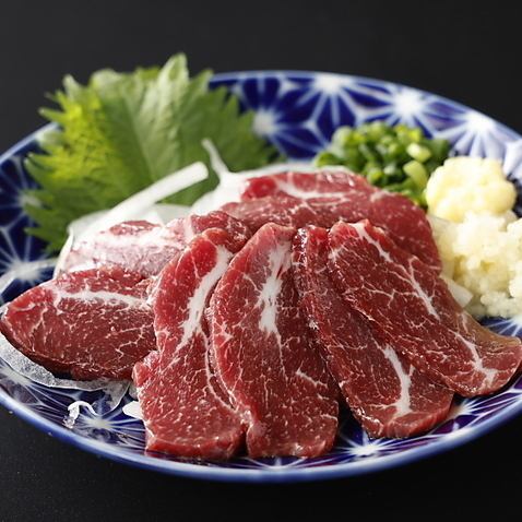霜降り馬刺し