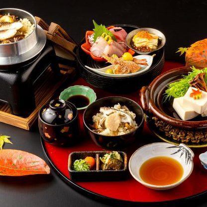 【お昼の部】京都名物と季節の釜めしを味わう京の湯豆腐ランチ 3,800円 (税込)