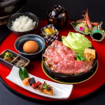 【お昼の部】自慢の割下で味わう 特撰黒毛和牛上すき焼き御膳 4,000円 (税込)